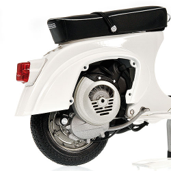 Minichamps-122129660.png