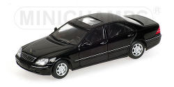 Minichamps-400036200.png