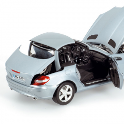 Minichamps-100033130.png