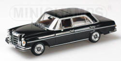 Minichamps-430039101.png