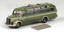 Minichamps-439360007.png